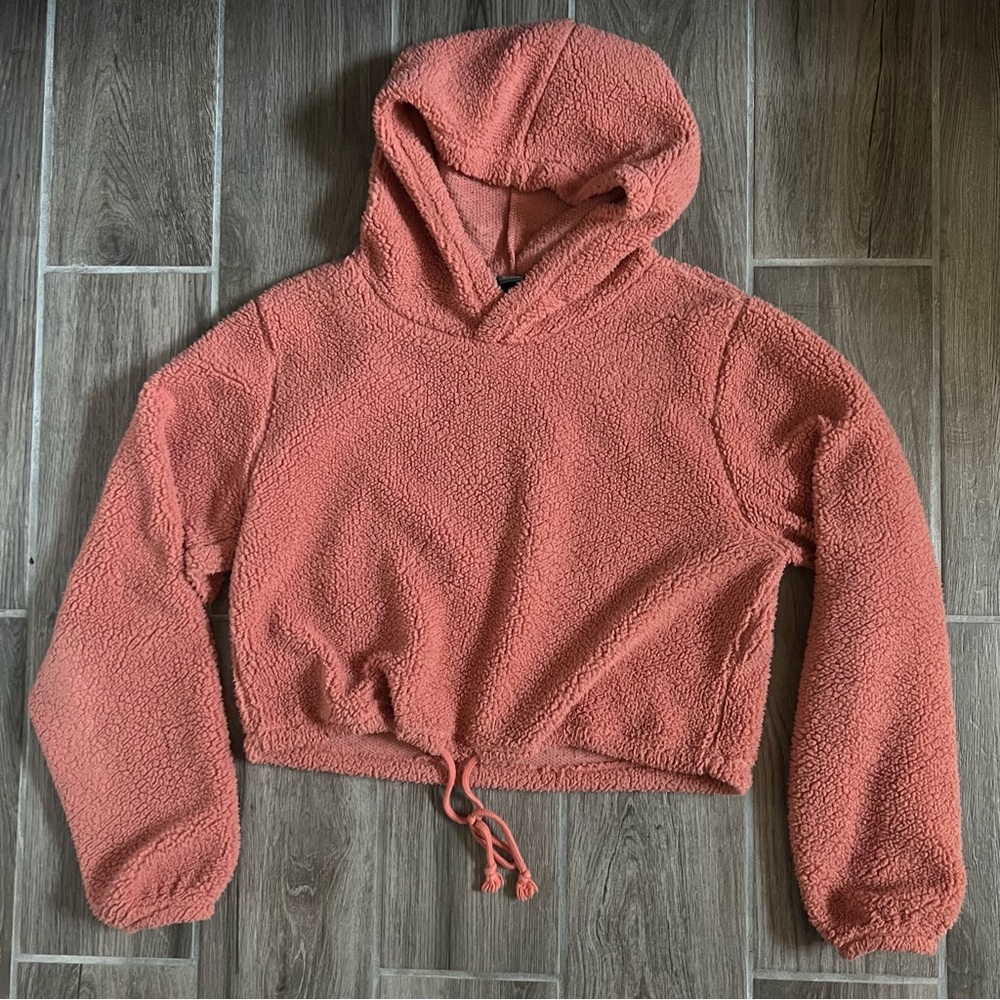 Medium Sherpa Cropped Pullover Hoodie/Sweatshirt/Sweater